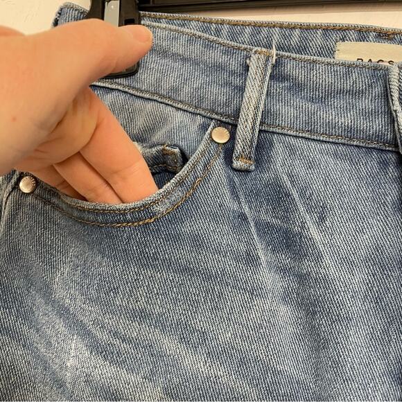 Pacsun Medium Wash Distressed Girlfriend High Rise Jeans Womens 26 Blue Denim - Picture 3 of 12